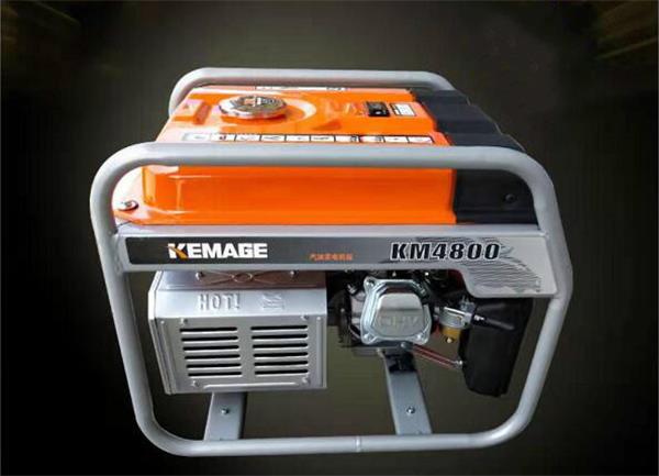汽油發(fā)電機(jī)8KW小型單相家用省油發(fā)電機(jī) 汽油發(fā)電機(jī)8KW小型單相家用省油發(fā)電機(jī)